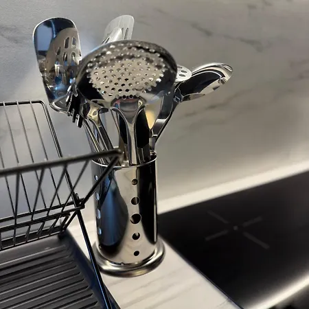 Capsule Moonlight - Jacuzzi - Sauna - Ecran 100