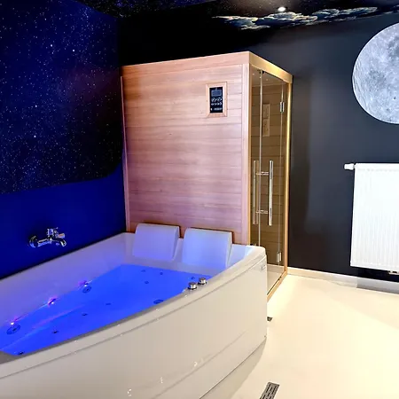 Capsule Moonlight - Jacuzzi - Sauna - Ecran 100