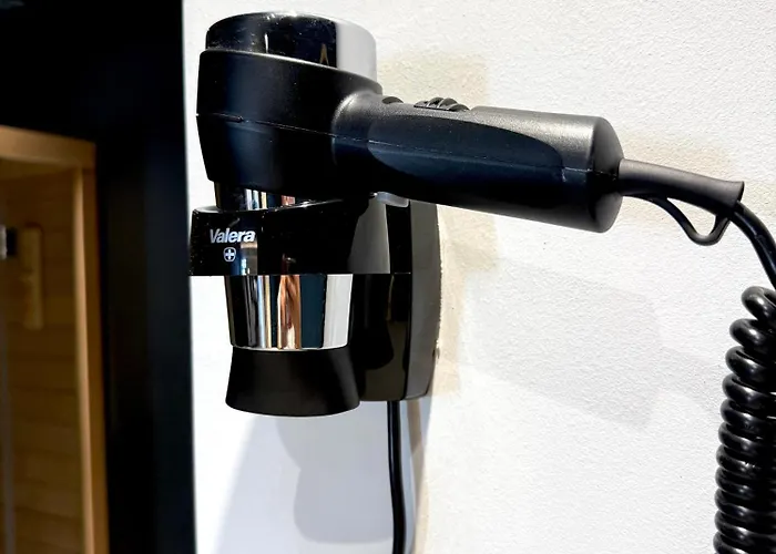 Capsule Moonlight - Jacuzzi - Sauna - Ecran 100